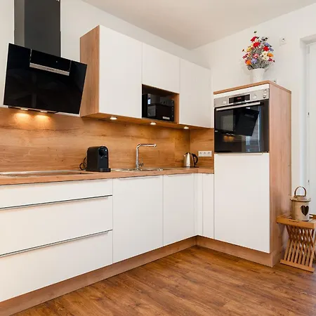 Deichrelax, Neubau Im Erdgeschoss Mit Garten Und Infrarotkabine!